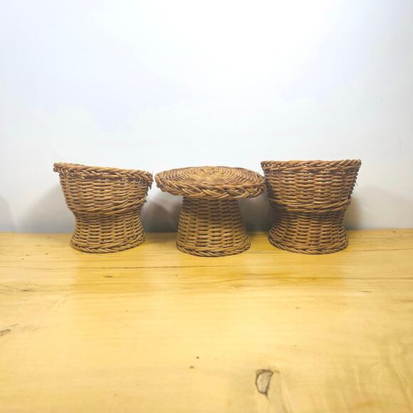 Vintage 70s Wicker Cane Barbie Doll Table Chairs Furniture Hong Kong Toys - Picture 7 of 13